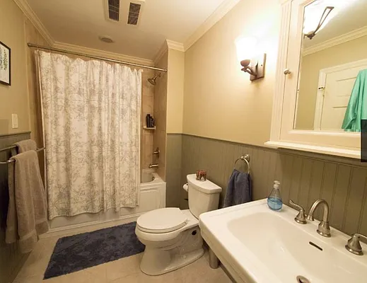 Rented by Arena Properties, Inc. | media 16