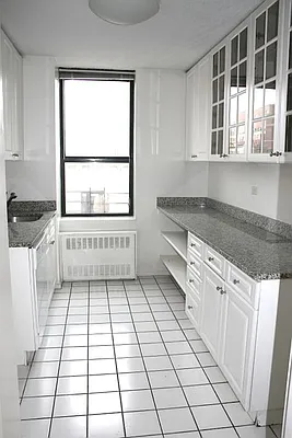 Rented by Cooper & Cooper Real Estate | media 20