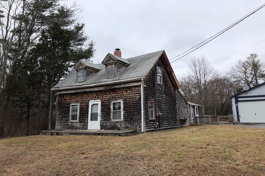239 Oak St, Halifax, MA 02338 Zillow