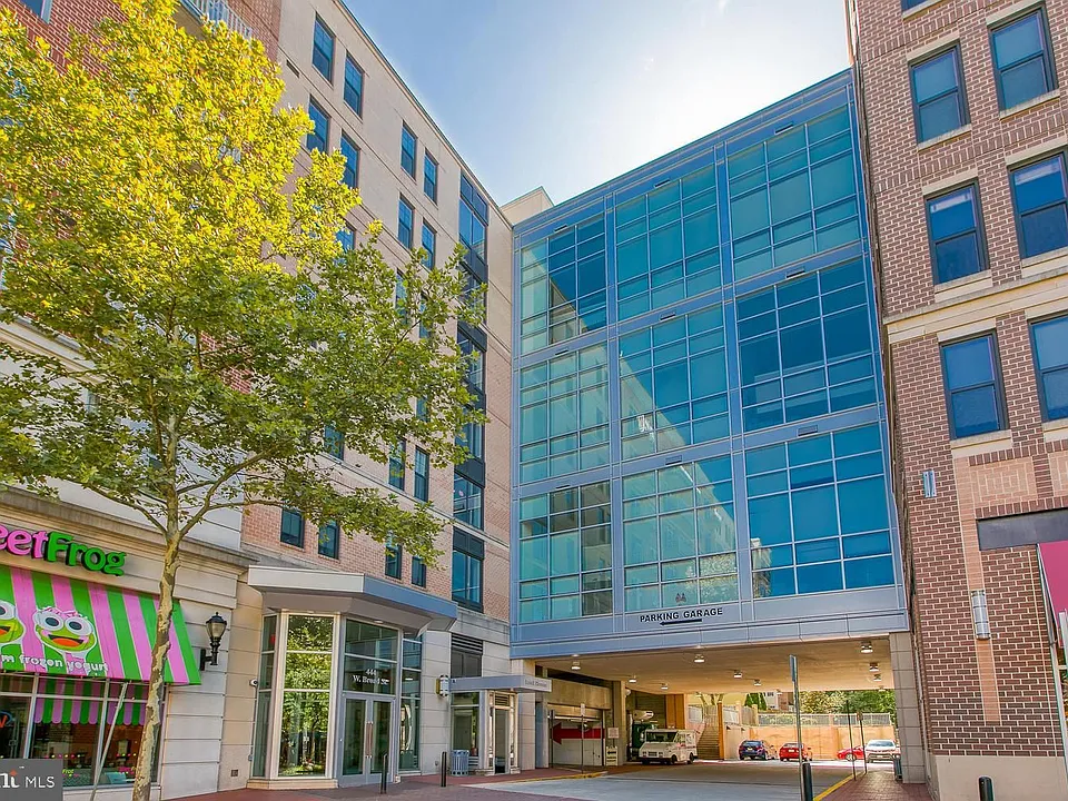 444 W Broad St #515