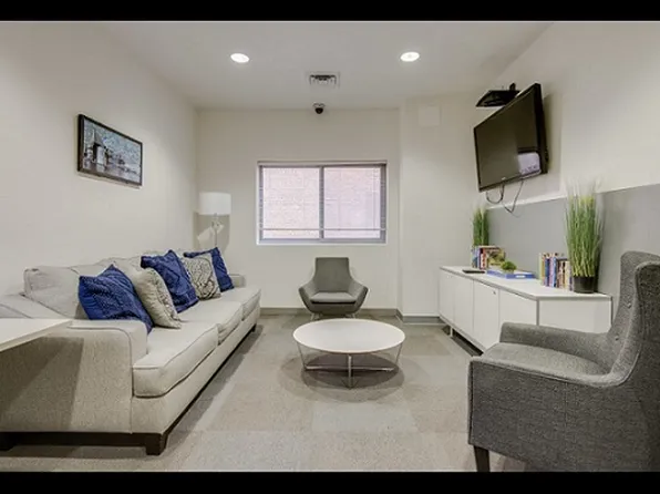611 Park Avenue