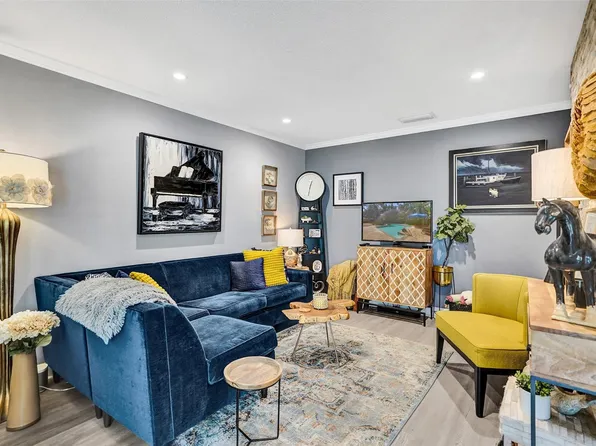 1200 NE 17 Court #12, Fort Lauderdale, FL 33305