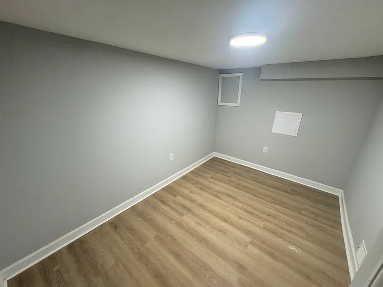 1287 Fowler Dr — Photo 10