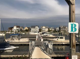 21 Keelson Row #B, Southport, NC 28461