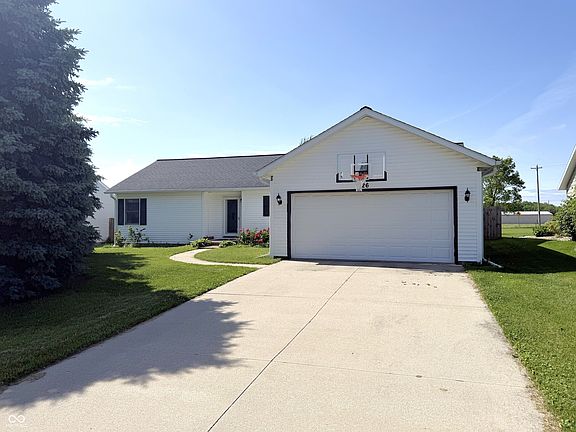 2nd image of 26 Hickory Ln S