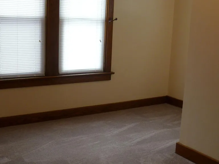 144 School St — Photo 3