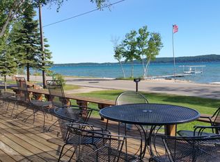 1215 S Shore E, Frankfort, MI 49635