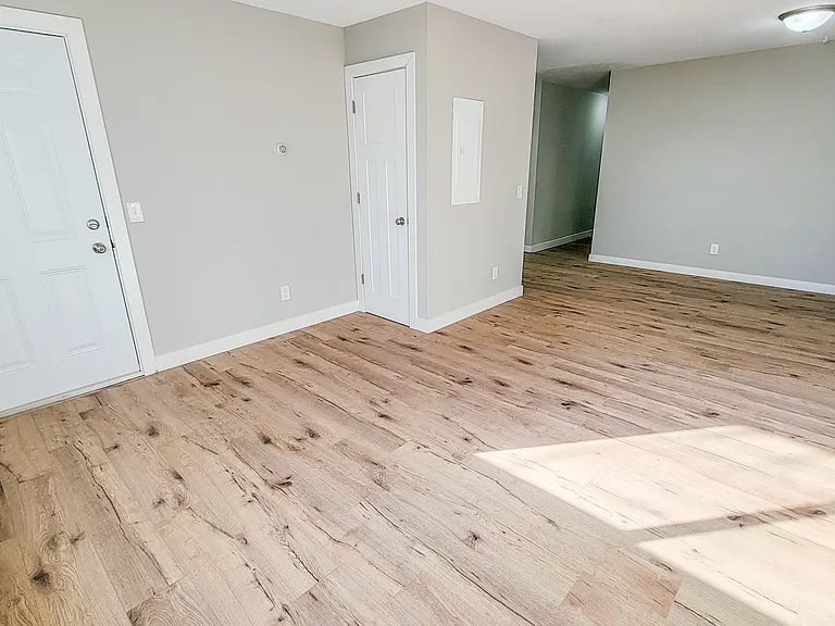 5671 Quincy St #4 — Photo 4