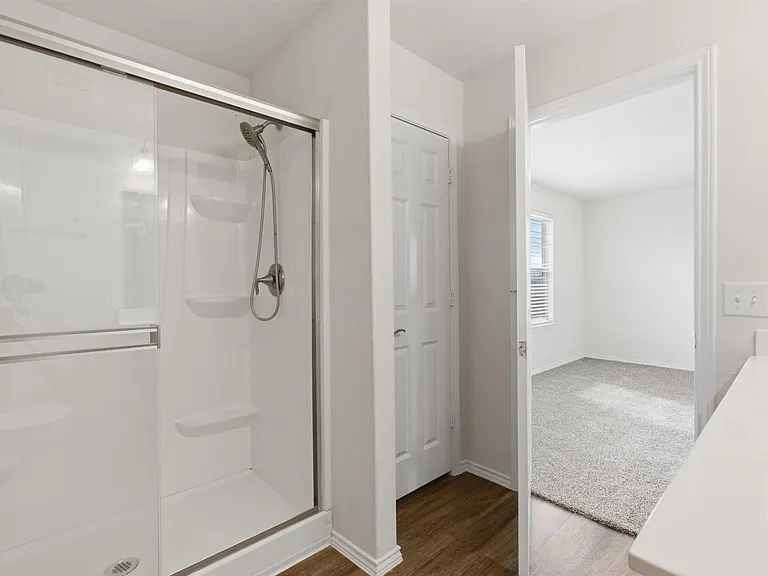 5718 Savanna Pasture Rd — Photo 24
