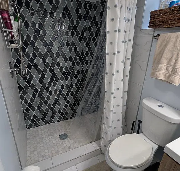 15715 Tierra Dr — Photo 31
