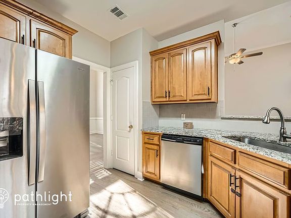 3rd image of 370 Westminister Village Blvd