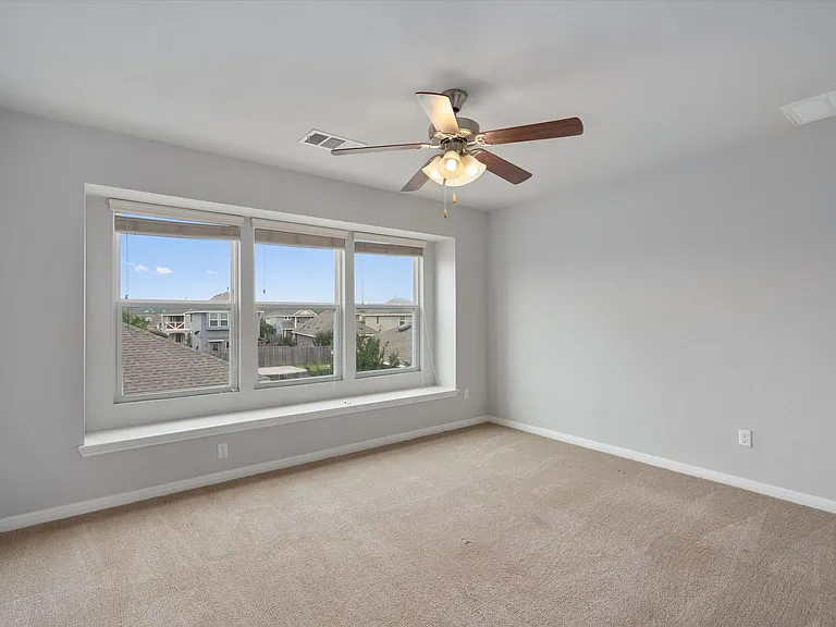 207 Wainscot Oak Way — Photo 12