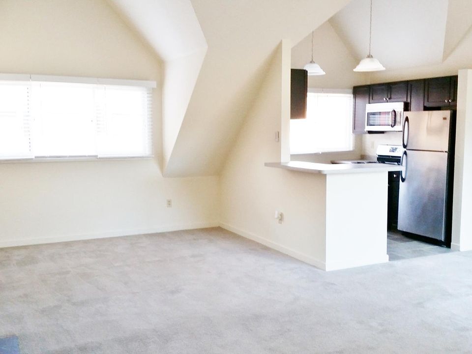 Montoya Apartment Rentals Branford, CT Zillow