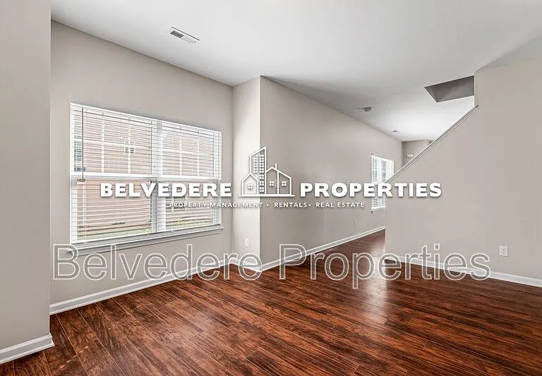 116 Summerland Dr — Photo 12
