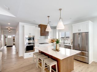 308 Ford St E, Northfield, MN 55057