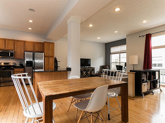 3rd image of 5415 Saint Stephens Ct
