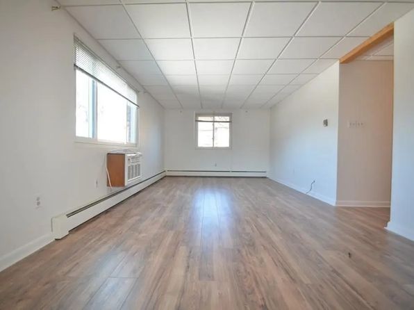 215 Chelmsford St UNIT 8