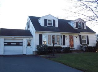 79 Spring Ln, Rochester, NY 14626