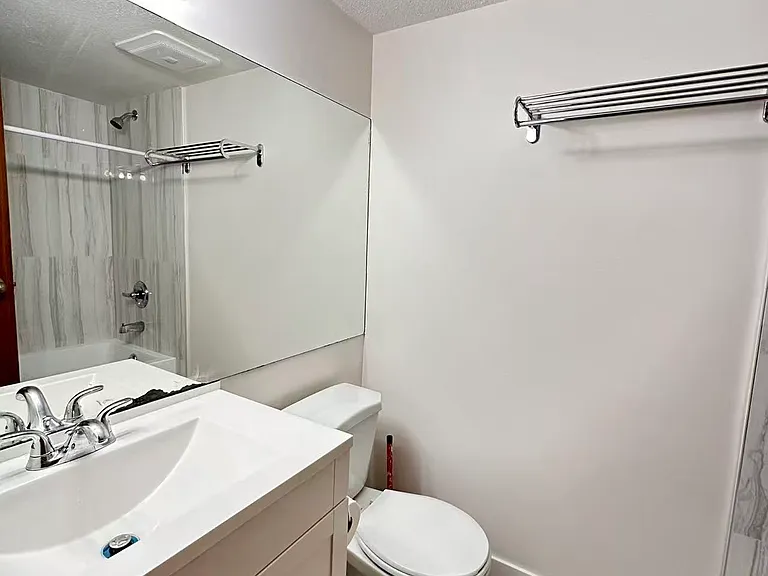 812 Milton St #108 — Photo 13