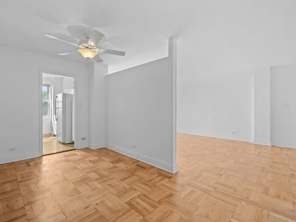 4525 Henry Hudson Parkway West image 8 of 22