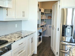 649 Cove St, Providence, UT 84332