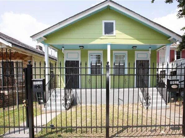 8927 Hickory St, New Orleans, LA 70118
