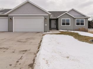 5037 Prairie Trl, Marion, IA 52302