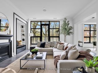 200 Russell Hill, Toronto, ON M4V 2T2