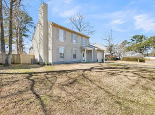 8121 Halifax Way, North Charleston, SC 29420