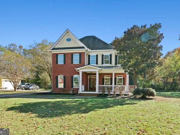 308 Norway Spruce Ct, Locust Grove, GA 30248