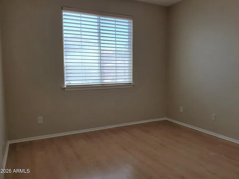 2094 E Oakland St — Photo 14