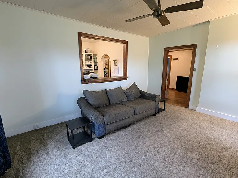 1035 Bucklin St — Photo 4