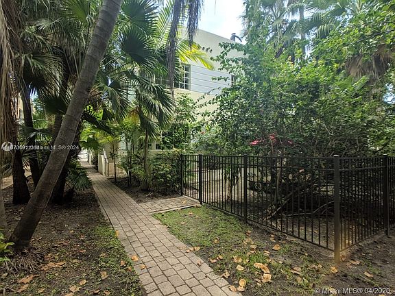 2nd image of 1219 Meridian Ave APT 6