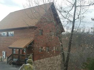 1905 Starr View Dr, Sevierville, TN 37876