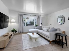 11380 SW Greenburg Rd