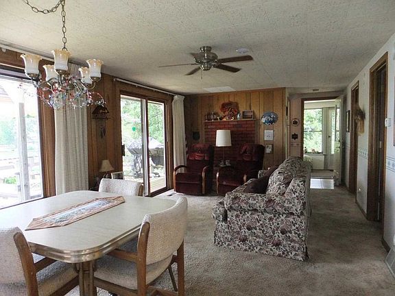 3rd image of E13361 Suekay Dr