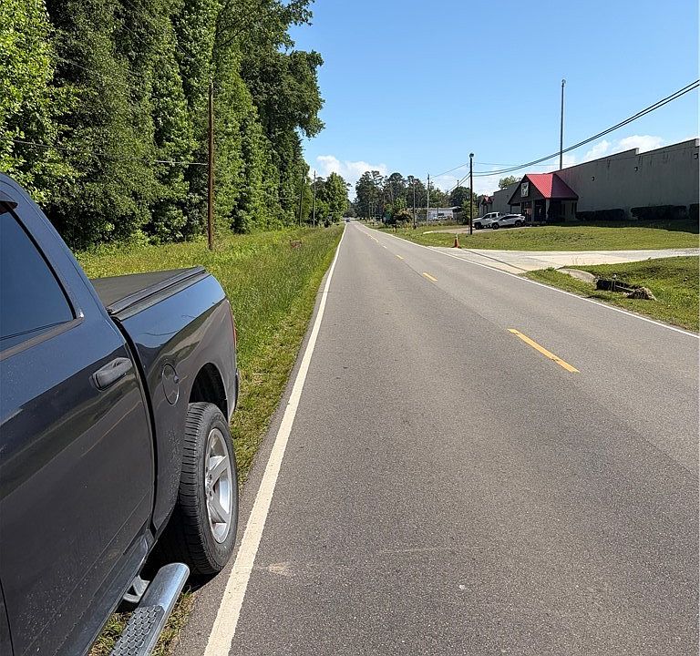 2nd image of Lemon Springs Rd