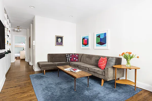 Sold by Compass | media 2