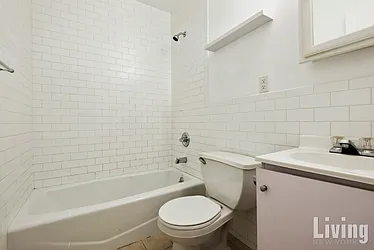 Rented by Living New York