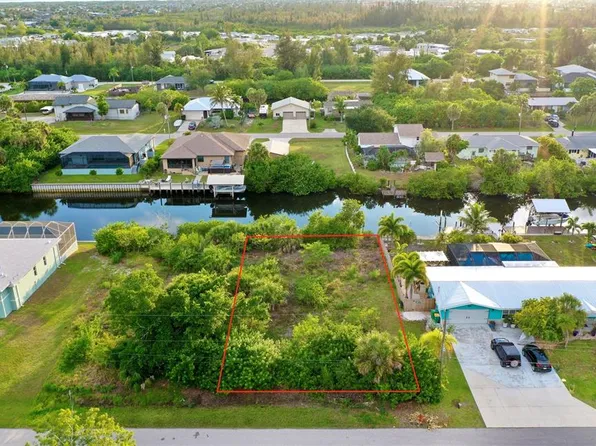 3709 Wisteria Pl #11, Punta Gorda, FL 33950