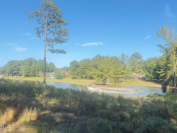 5th image of 102 Cedar Ridge Dr Lot 18