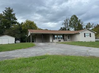 8250 White Wing Rd, Lenoir City, TN 37771