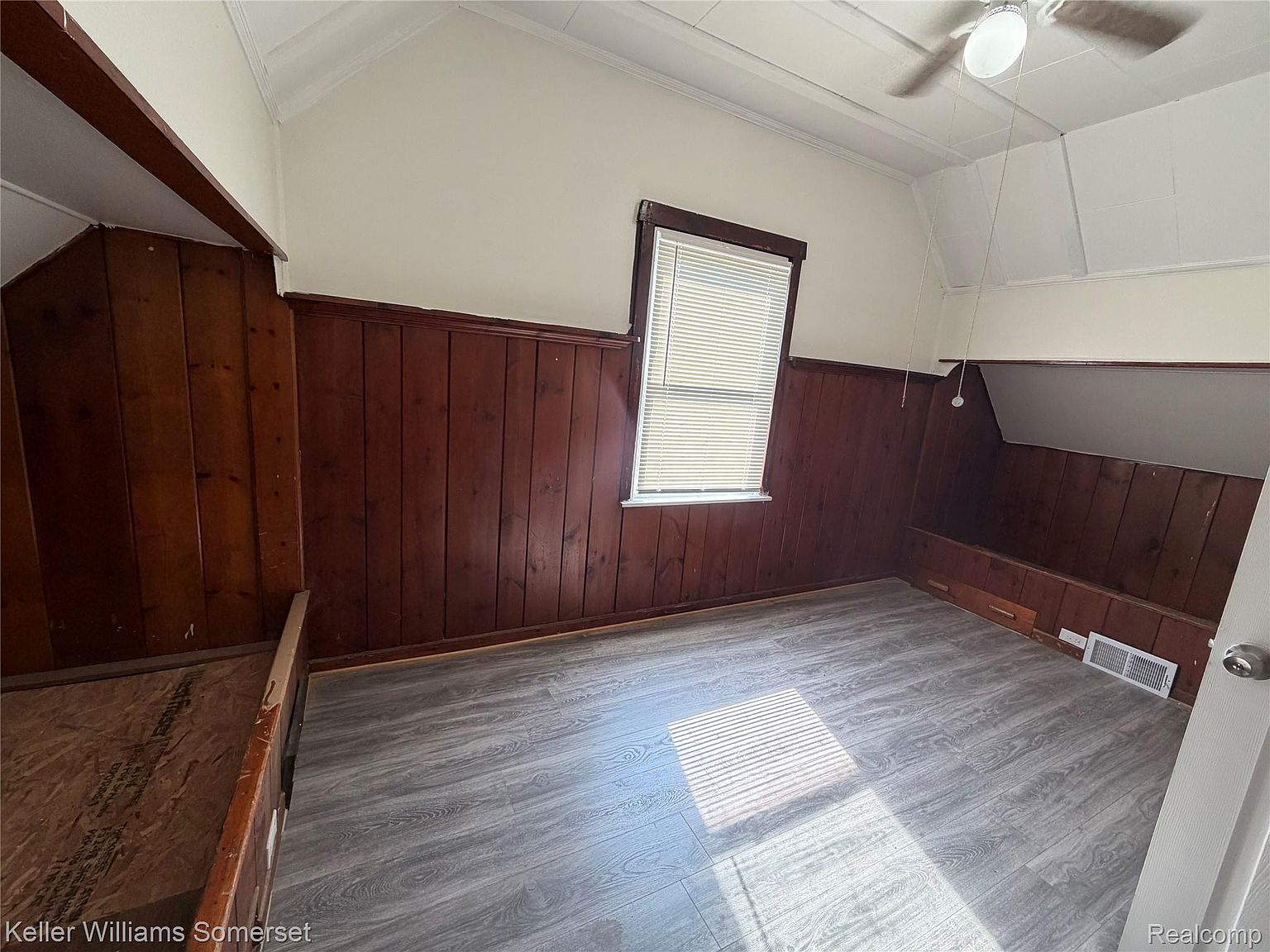 16936 Fairfield St, photo 22