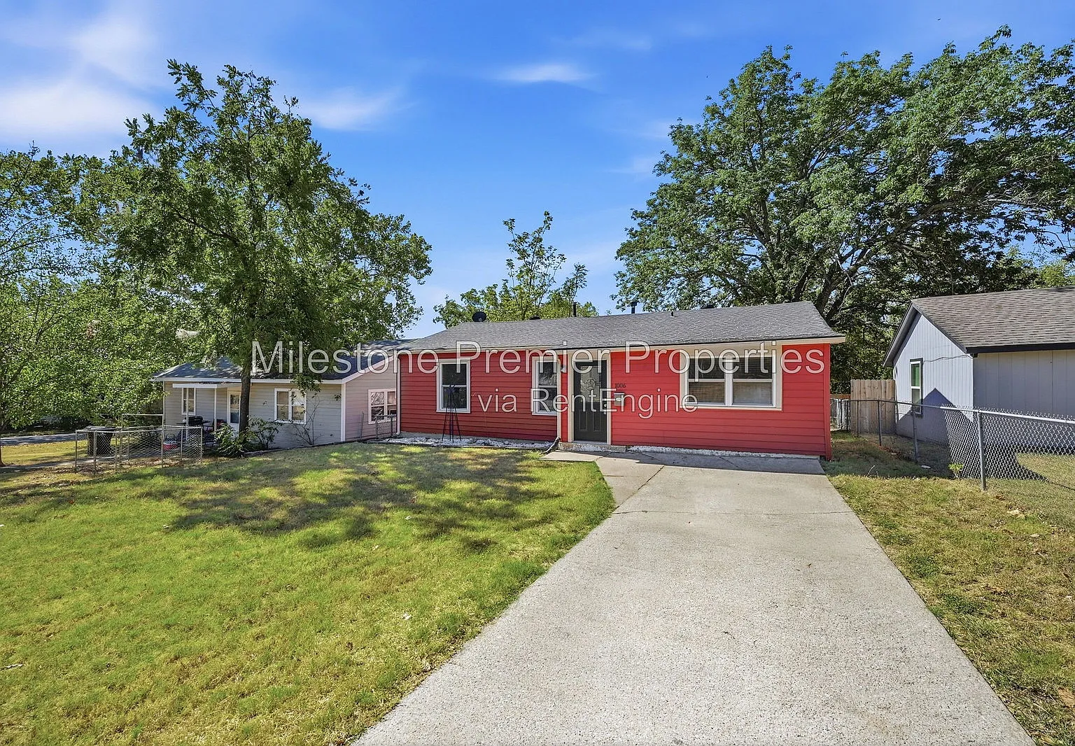 3 bed, 2.0 bath, 1224 sqft, $1,375 — Photo 2