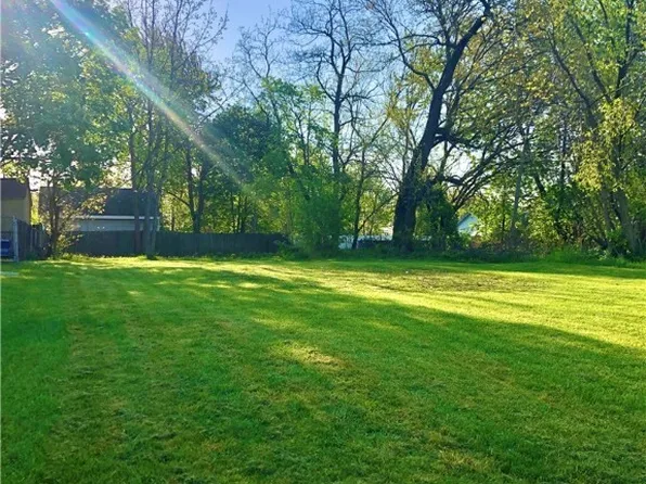 Brownell Ave, Lorain, OH 44052