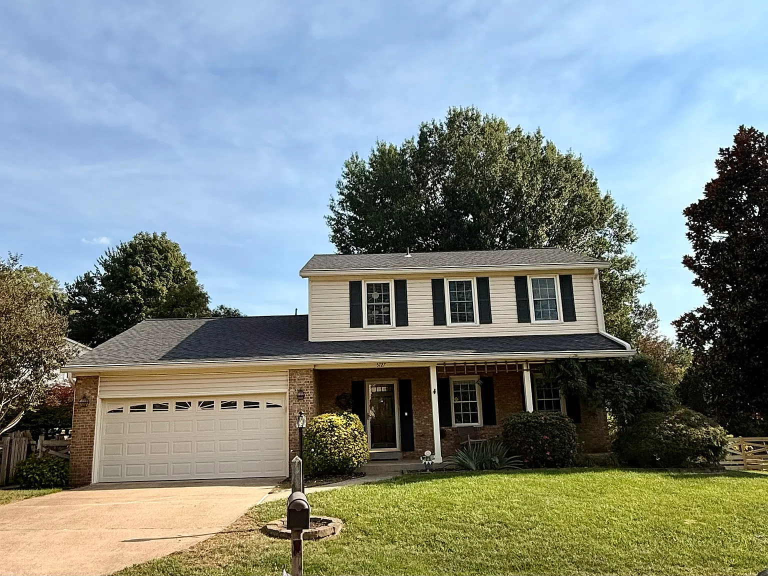 3 bed, 2.5 bath, 1736 sqft, $3,500 — Photo 1