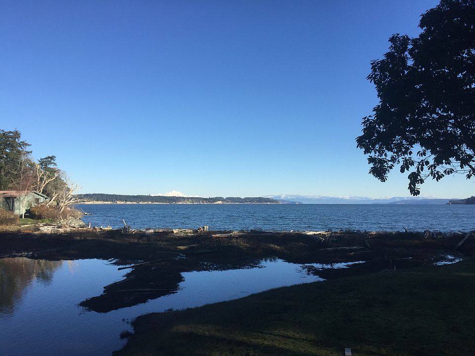 1st image of 2066 Madrona Way