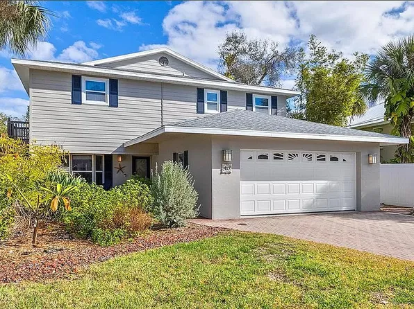 417 Island Cir, Sarasota, FL 34242