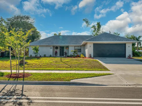 1926 SE Floresta Drive, Port St Lucie, FL 34983