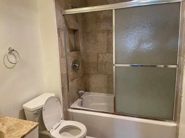3988 Caminito Patricia — Photo 32